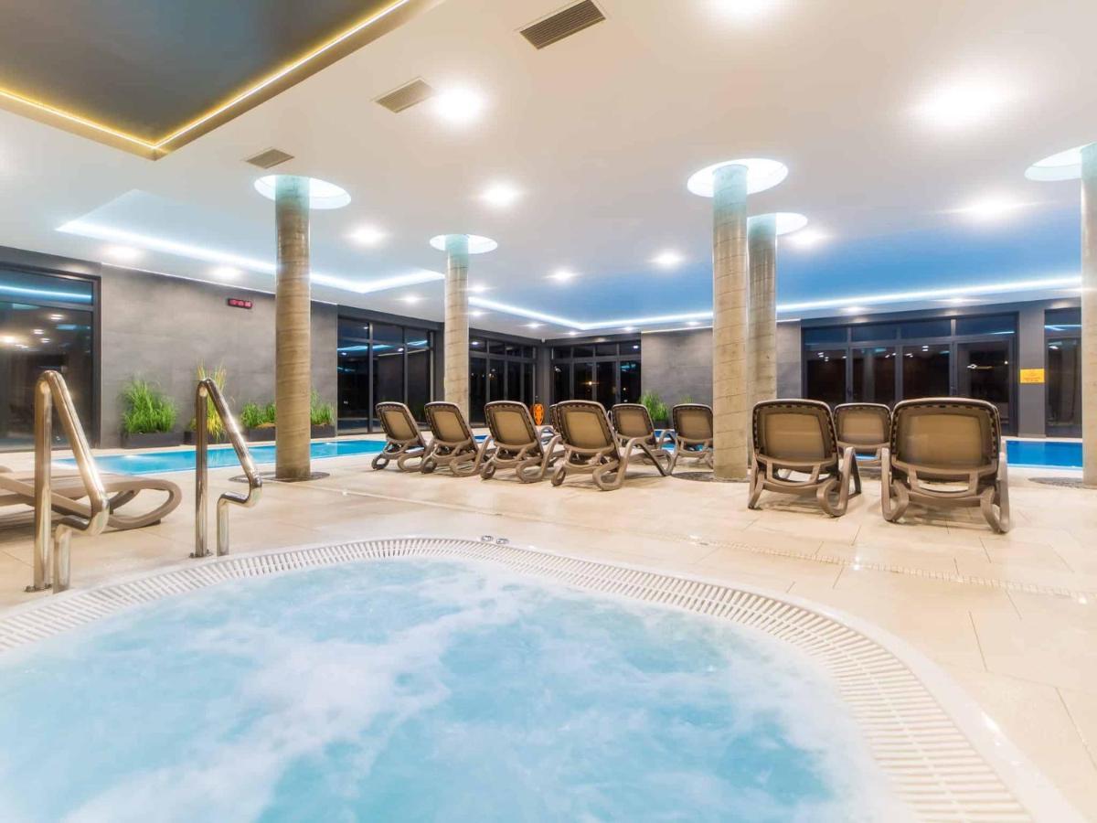 Polanki Park Deluxe Apartament SWEET HOME D405 Garage Pool Sauna Jacuzzi Fitness Kolberg Exterior foto
